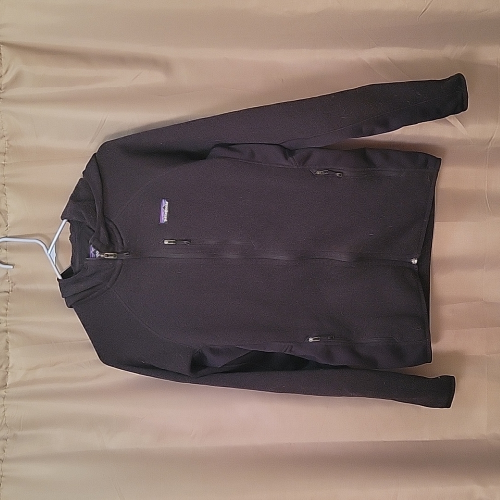 Used men's patagonia hooded better sweater zip up sz Medium black